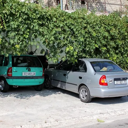 Apartment With A Parking Space Postira, Brac - 5659 Postira