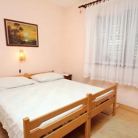 Apartment With A Parking Space Postira, Brac - 5659