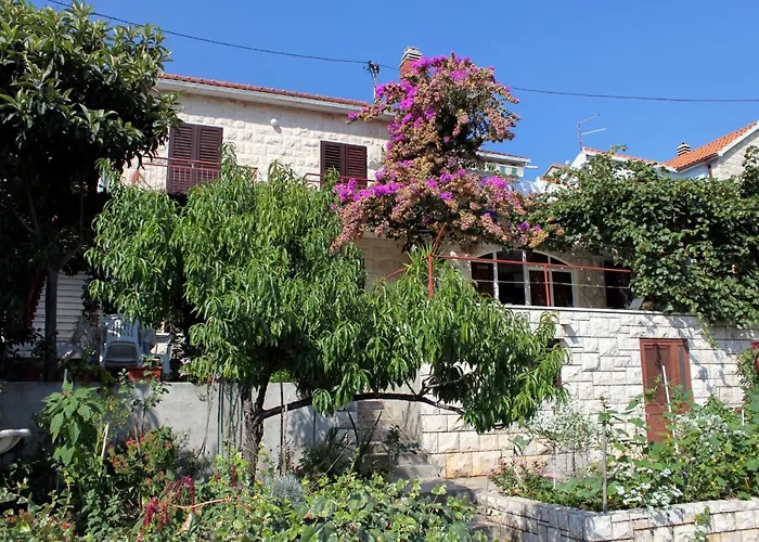 With Parking Space Postira, Brac - 5659 Lejlighed *